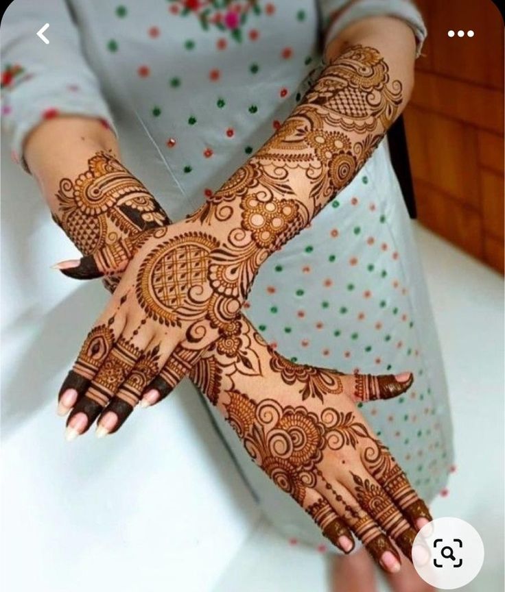 Floral Mehendi 4