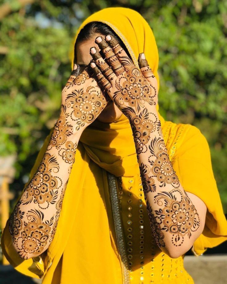 Floral Mehendi 7