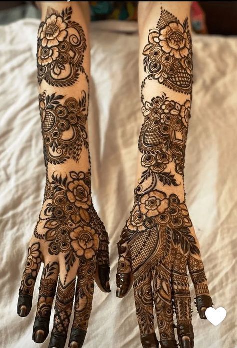 Floral Mehendi 9